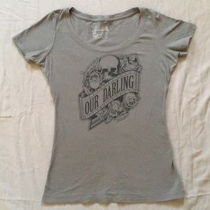 Sourpuss skull roses casket tombstone top Size M